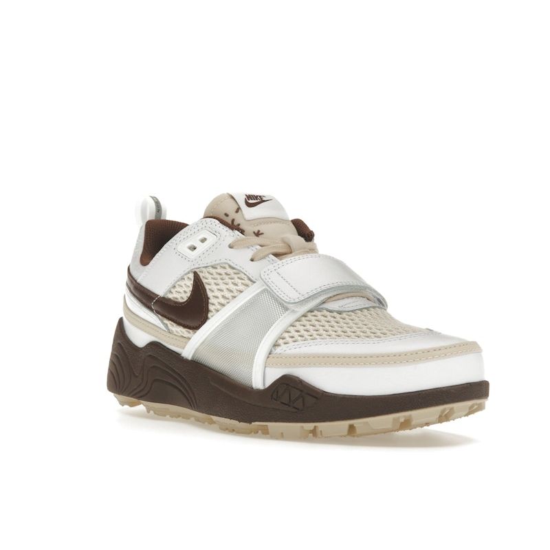 Nike Travis Scott X Zoom Field Jaxx Light Chocolate Unisex Sneakers White HQ3073-100
