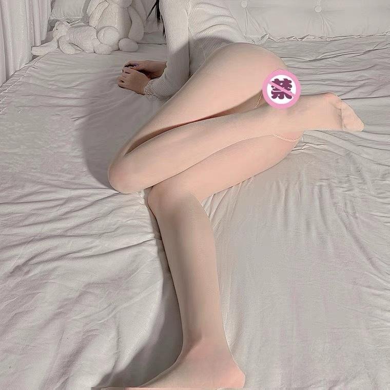 Sexy spodní prádlo, sexy černé hedvábí, prázdné síťované ponožky, horké pokušení, sexy otevřené punčocháče, produkty pro flirtování zdarma