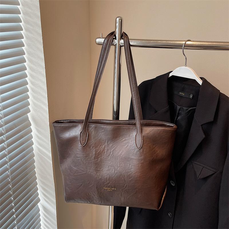 Large-capacity Bag Women's Autumn and Winter New Simple and Fashionable Shoulder Bag Commuter Tote Bag