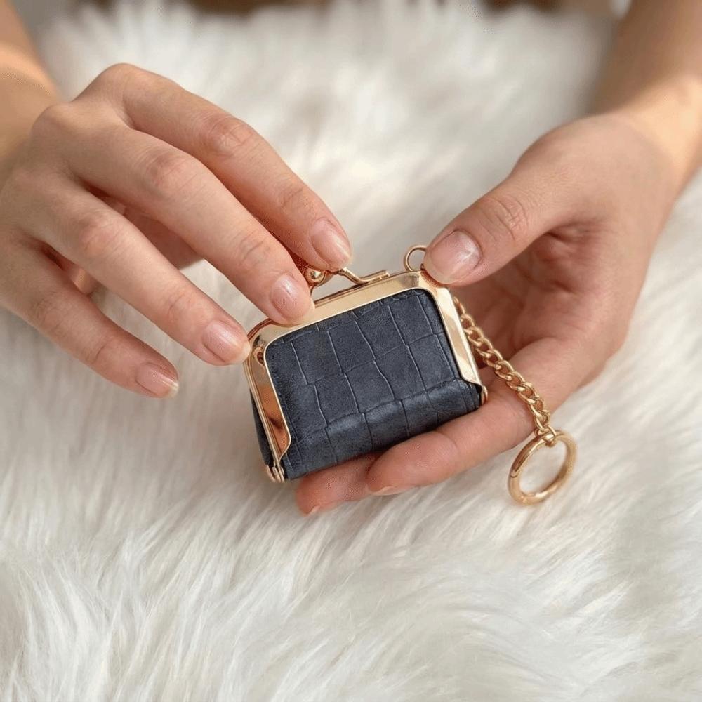 Portable Kiss Lock Coin Purse PU Leather Keychain Change Wallet Valentine's Day