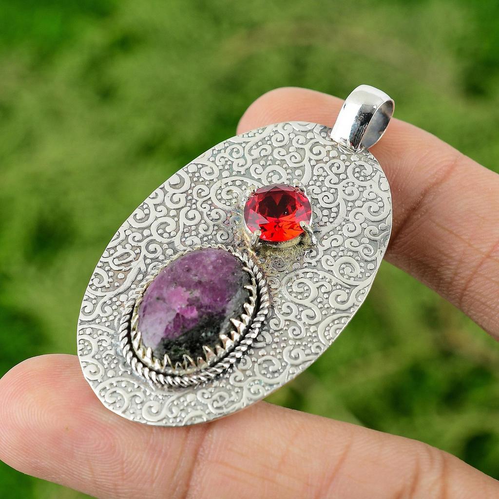 925 Sterling Silver Oval Ruby Zoisite Gemstone Mozambique Garnet Pendant Jewelry