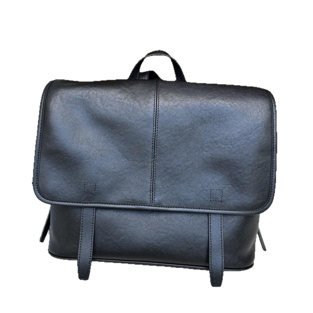The first layer of vegetable tanned cowhide messenger retro backpack 2025 new large-capacity casual simple work commuter bag