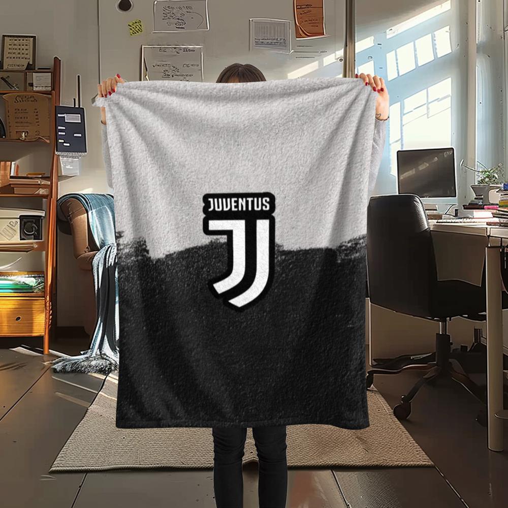 1 Stück Juventus FC Aufdruck Flanelldecke, Hohe Qualität, Bequem für alle Jahreszeiten, Heimdekoration, Wärme und Komfort, Perfekt für Weihnachtsgeschenke