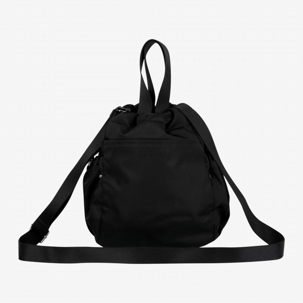 The North Face Nn2pr65l Mini Bonnie Bucket Bag Black