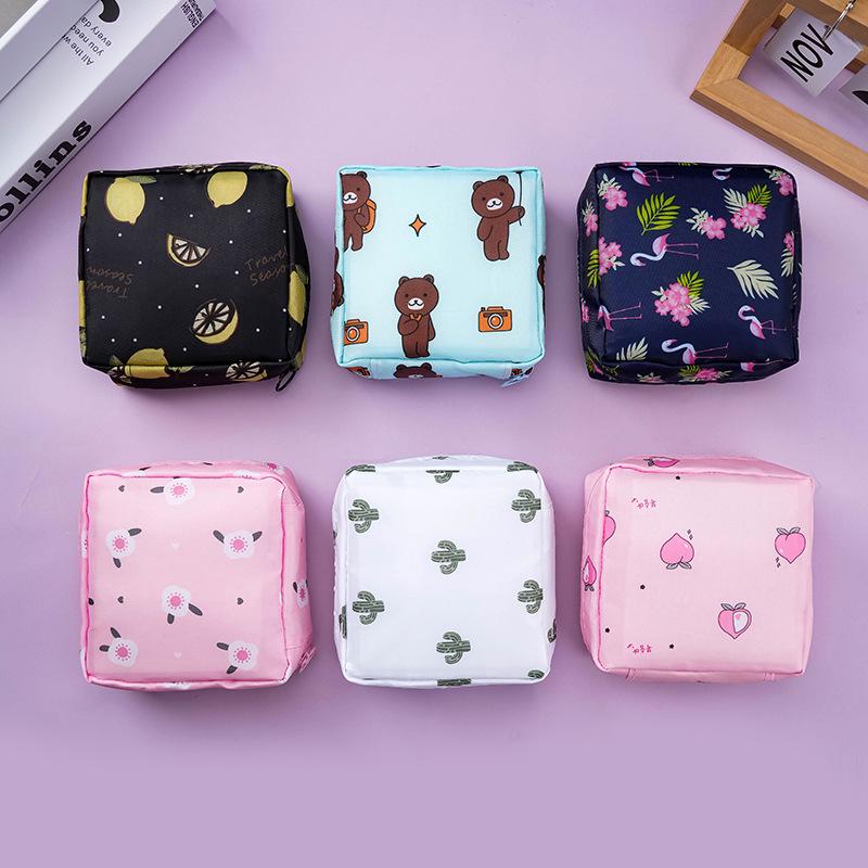 Large Capacity Student Style Portable Menstrual Pad Storage Bag