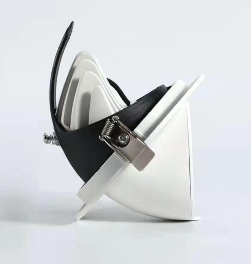 Elephant Trunk LED Recessed Downlight: Anti-Glare Ceiling Spotlight for Clothing Stores