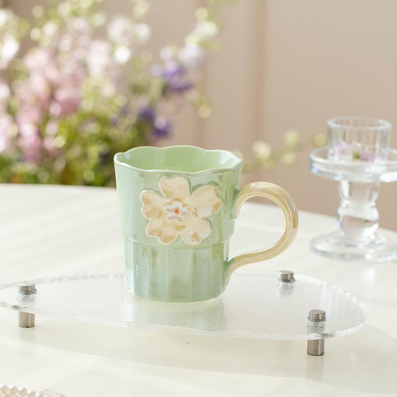 Кружка с ручной росписью и рельефом, жемчужная глазурь, для дома и офиса, легкая роскошь, высококачественная керамическая кружка для воды, высокая ценность, трансграничная кружка 301-400ml