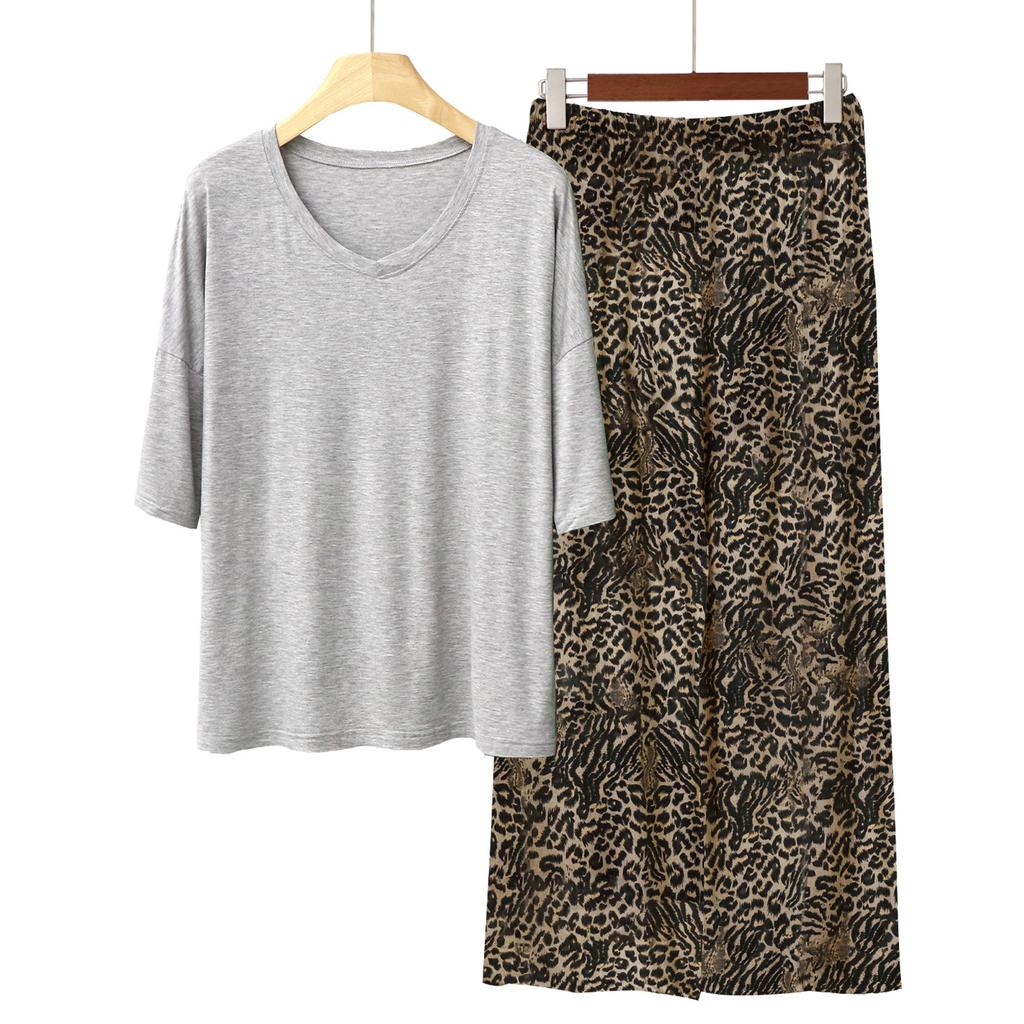 Pajamas Women's Spring and Summer New V-neck Short-sleeved Cotton and Linen Pants European and American Large-size Loungewear Two-piece Set