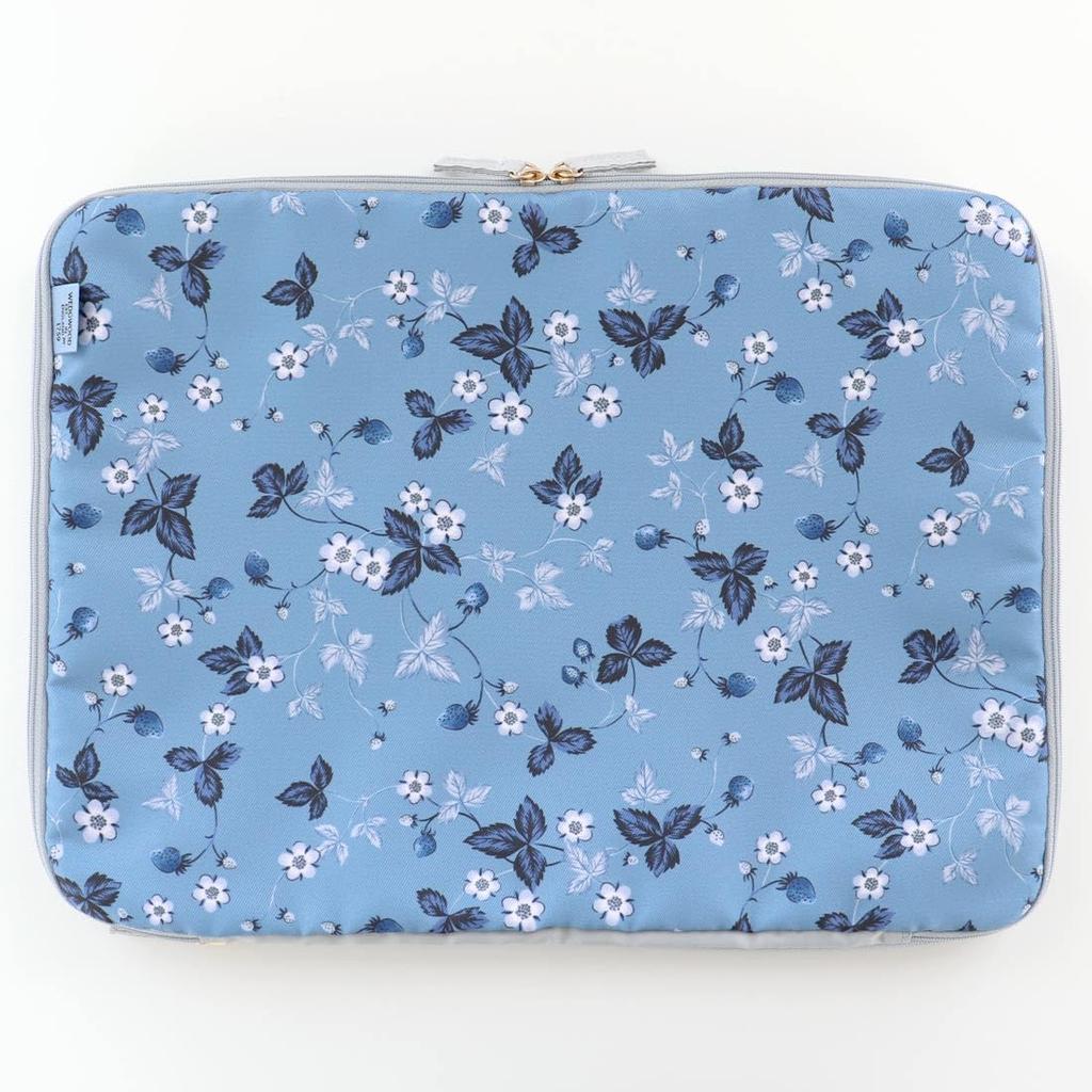 Wedgwood Large Storage/Travel Pouch (2-3 Nights), with Compression Zipper, Strawberry and Ink Blue (Blue), Women's, 001254-0001-01