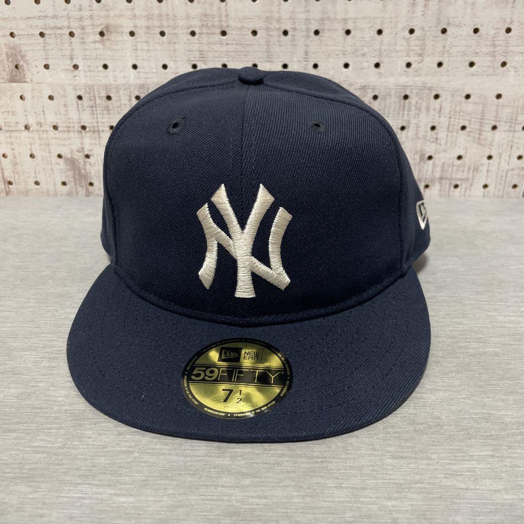 

[USED] New Era 59FIFTY The Apartment 7 1/2 59.6