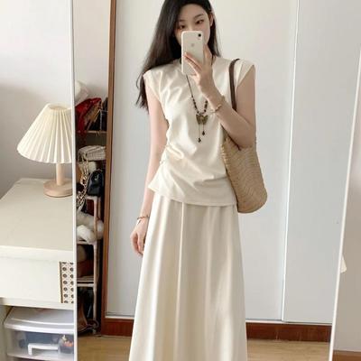 Women's Summer French Salt Two-Piece Set: Fashionable Sleeveless Top & Long Skirt Outfit