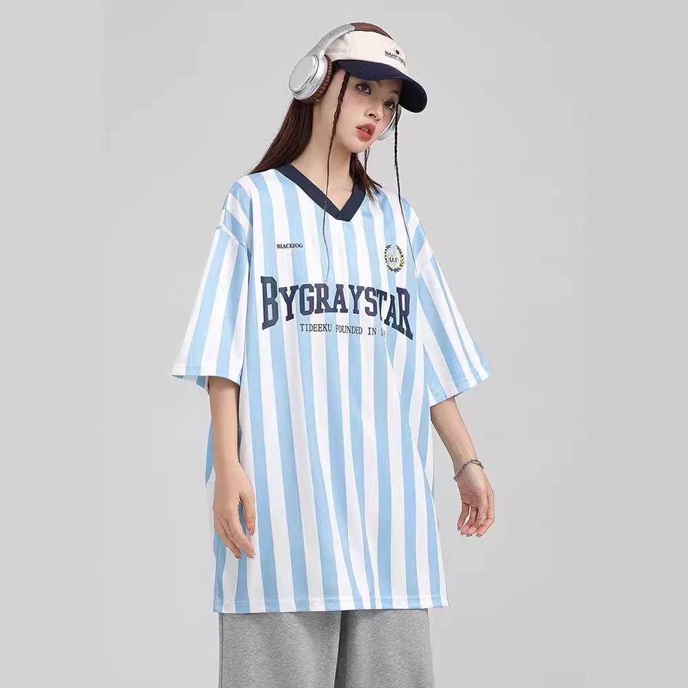 Unisex Street Sports Vertical Stripe V-neck T-shirt