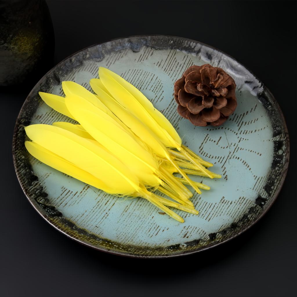 100Pcs Blue Goose Feathers 10-15cm Natural Dyed Feather for Wedding Decoration Party DIY Crafts Halloween Costume Supplies