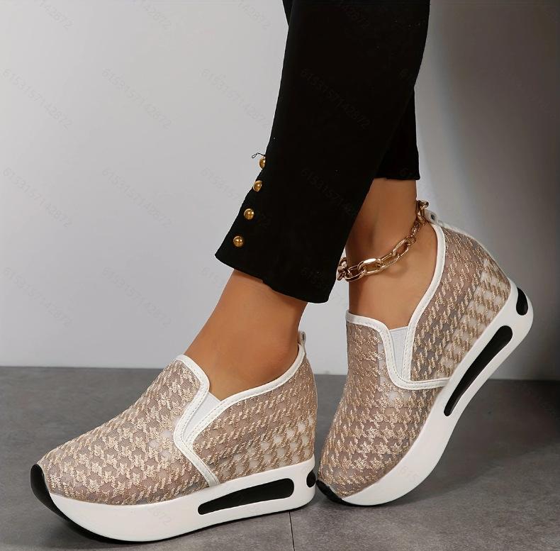 Spring Korean version of the new lace mesh 2025 casual foot cover high heel inner height increase muffin sole women's single shoes