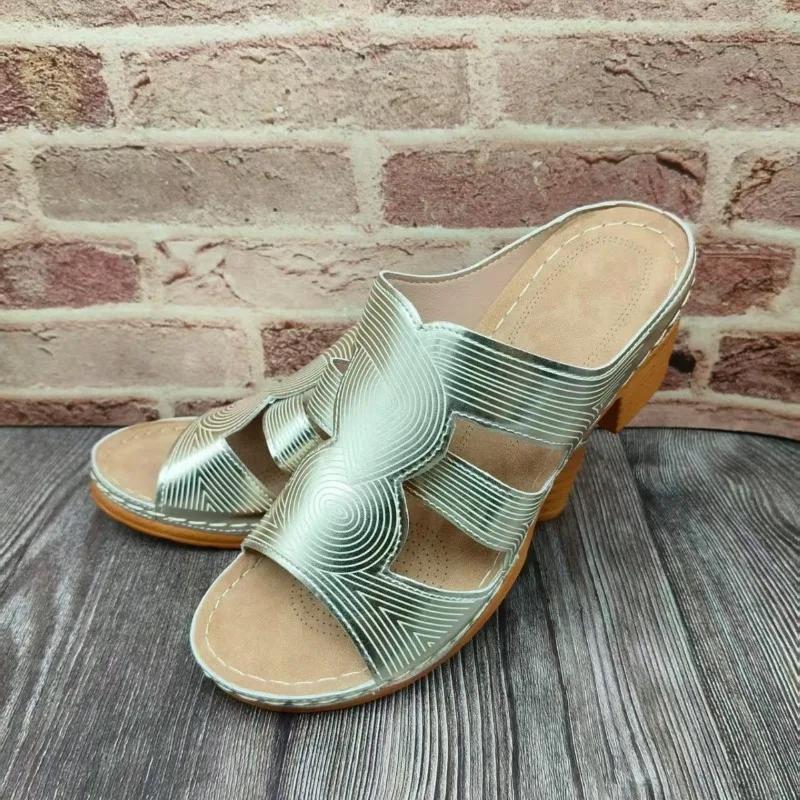 

2025 Summer New Plus Size Women’s Slippers Round Toe Sewing Chunky Heels Slippers for Outdoor Comfortable Daily & Casual Sandal 43 золотой