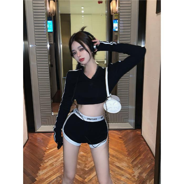 Black sports suit Spice girl long-sleeved T-shirt short top women's summer high-waisted tight casual shorts two-piece set