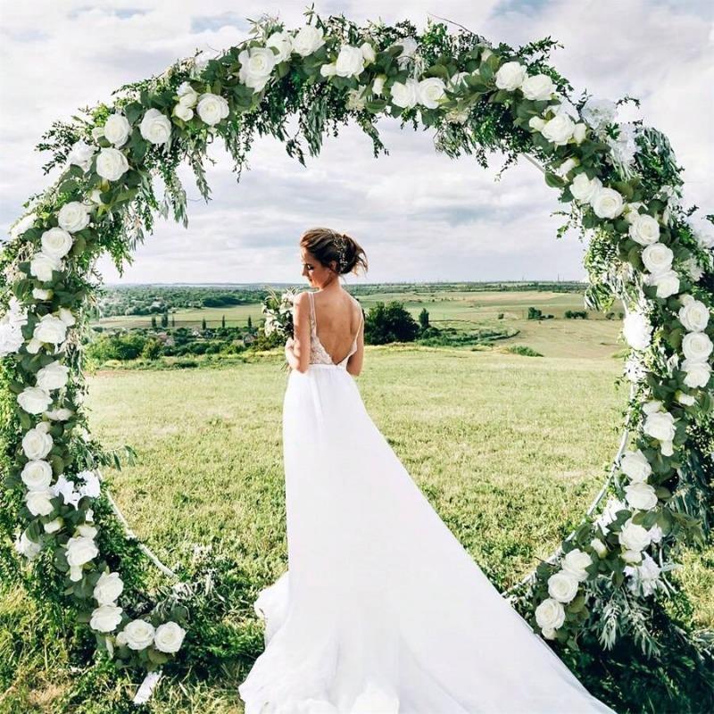 Vår Kunstig Hvit Rose Ranke Kunstig Grønn Plante Kunstig Blomsterbue Hjemmedekorasjon