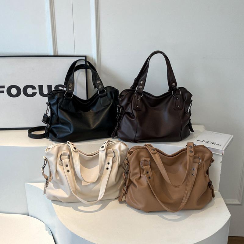 Retro Large Capacity Shoulder Bag Luxury Black Classic Messenger Bag High-quality Leather Commuting Tote Bag Niche Shoulder Bag