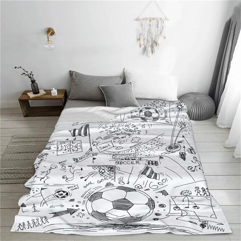 Soccer Theme Flannel Throw Blanket White Cartoon Soccer Ball and Field Design Warm Blanket For Boys Living Room Sofa Bed Decor