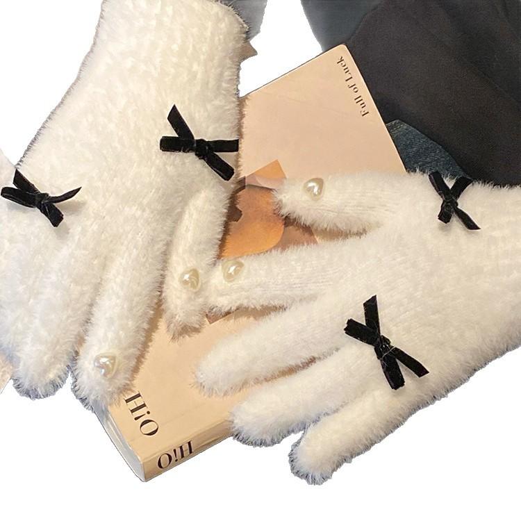 Niedliche weiße gestrickte Plüschhandschuhe für Damen im Winter, verdickt und mit Fleece gefüttert, warm, kältefest und winddicht zum Radfahren