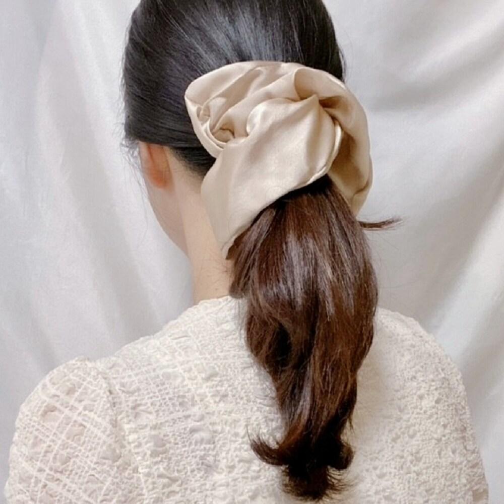 Tobsilk Scrunchie Elegant Beige