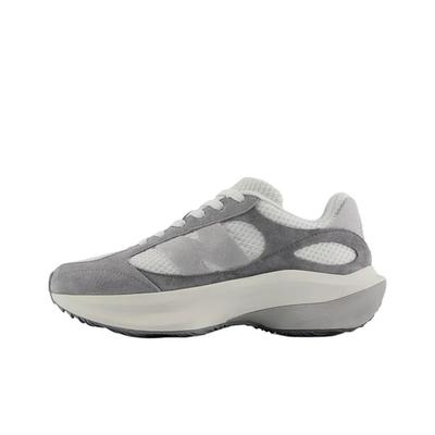 Încălțăminte unisex – Adidaşi