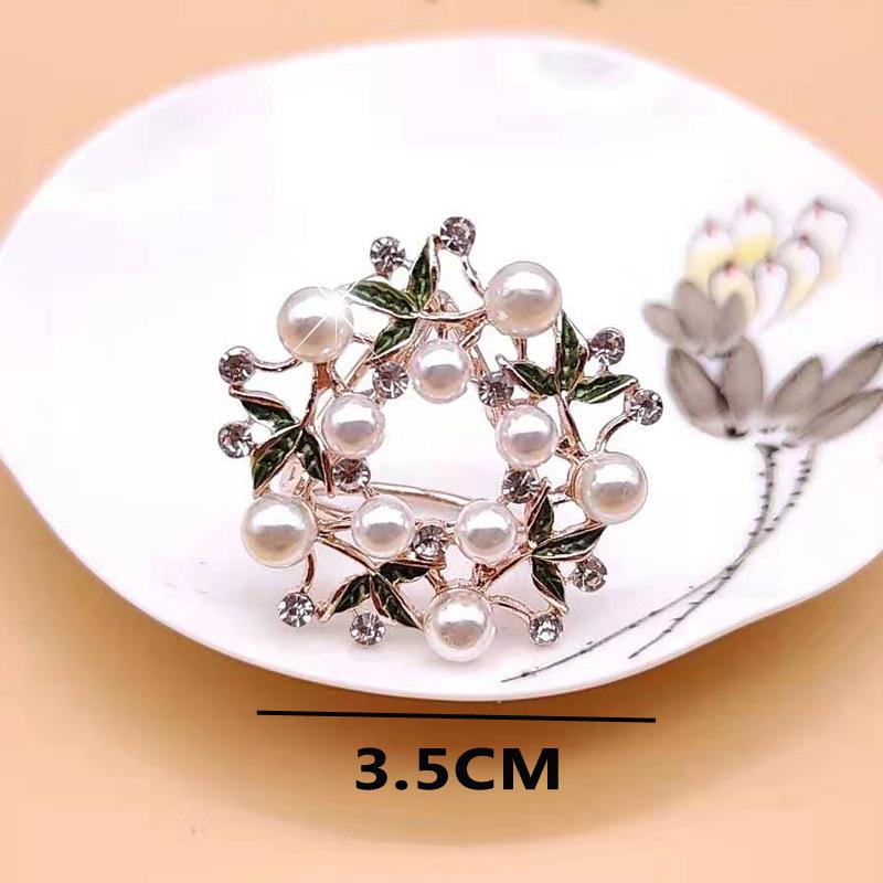 Korean Style Triple Ring Scarf Buckle - Elegant and Versatile Fashion Accessory