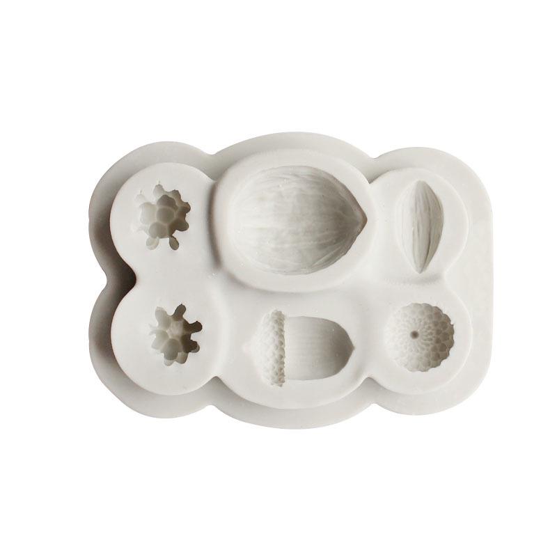 

Nuts Christmas Silicone Sugarcraft Mold Cupcake Baking Mold Fondant Cake Decorating Tools 1PC