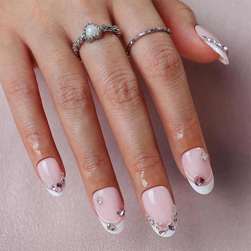 

Nude European & American Wearable Handmade Short Nails