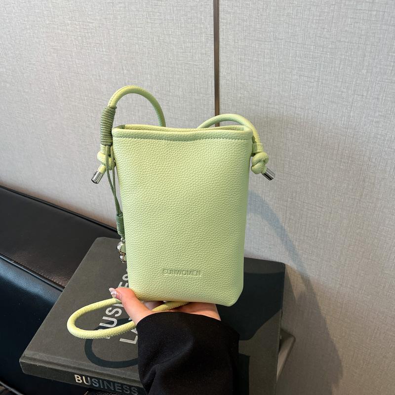 Stylish and simple small bag women's new summer versatile messenger bag exquisite bucket bag