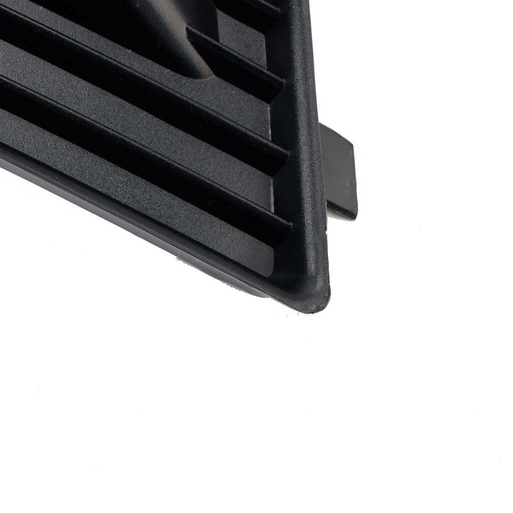 Mřížka krytu mlhového světla ve stylu S4 8K0807681K 8K0807682K Vhodné pro A4 B8.5 2013-2015 Standardní nárazník