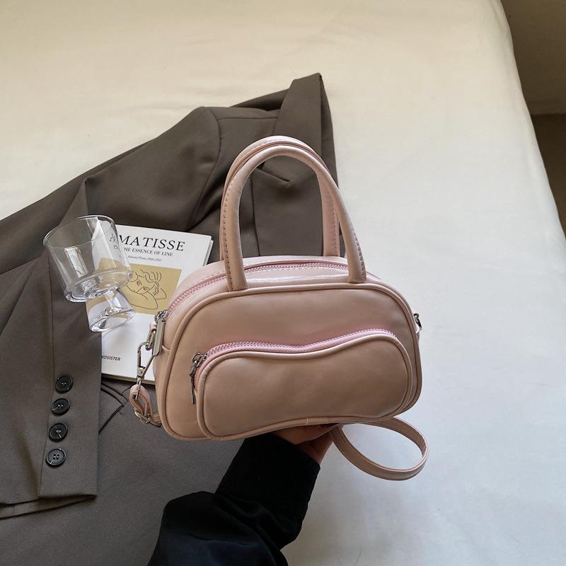 Small bag women's spring and summer versatile new fashion messenger bag high-end portable bowling bag