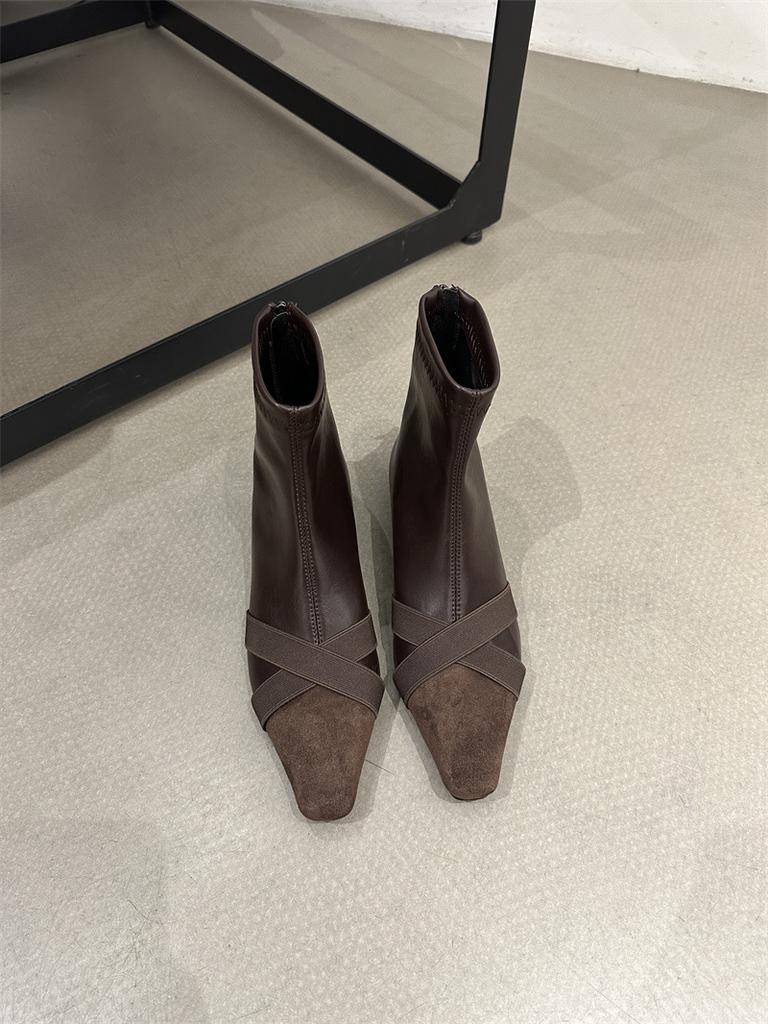 French retro niche leopard print short boots for women 2025 autumn and winter new boots French thin boots low heel short boots for women