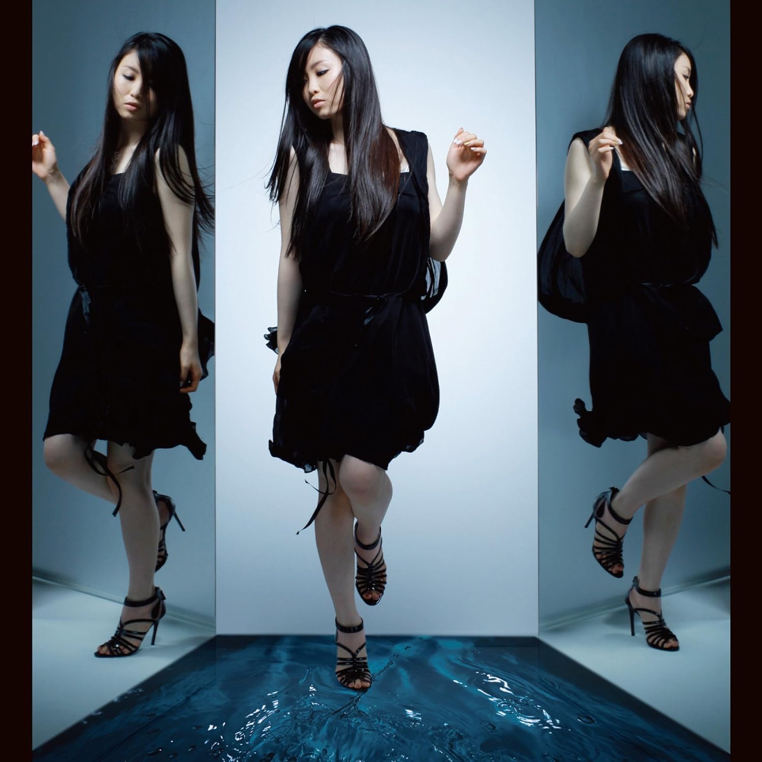 

CD - Invincible Love TOCT45014PROMO EMI Japan Obi Japanese Pop/Rock Used