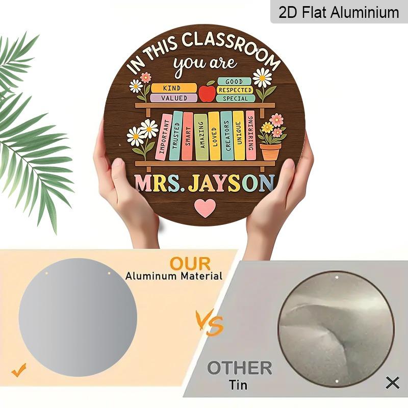 Revêtement mural en aluminium premium 2D plat, style vintage, disponible en différentes tailles. Orné de motifs de Livre, de Fleur et de Pomme. Convient pour l'intérieur