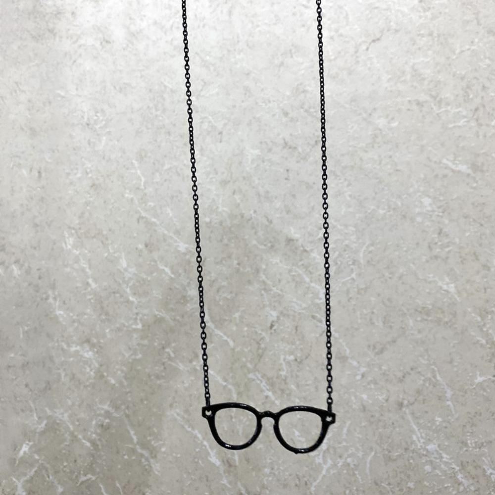 Simple Personality Geometry Black Spectacle Frame Pendant Necklace for Women Men Creative Designer Collar Chain Jewelry Gifts