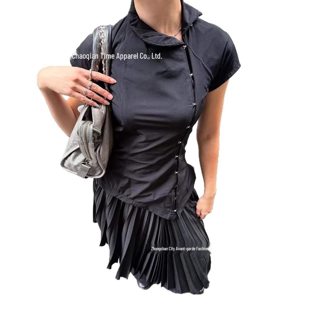 2026 Stylish Black Short-Sleeve Top with Unique Single-Button Design Medium чёрный