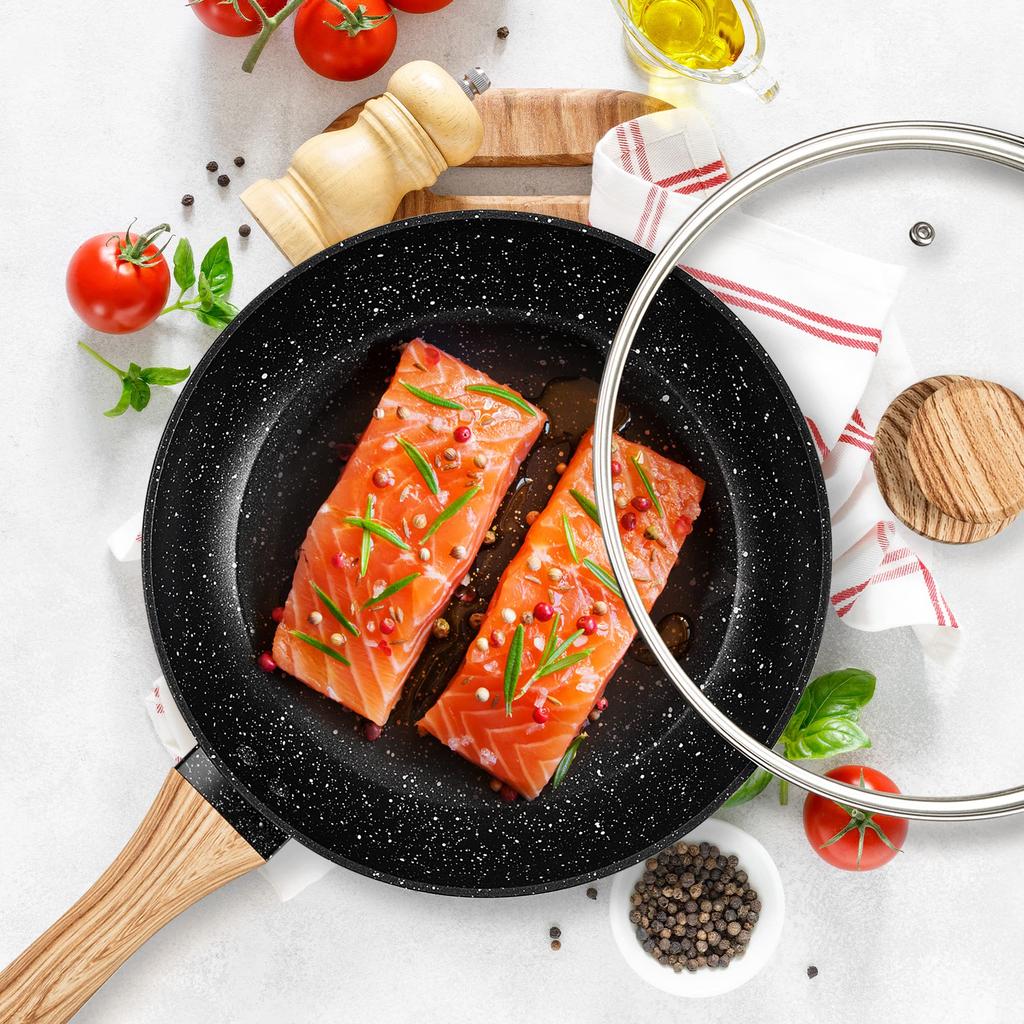 MICHELANGELO Marble Coated Frying Pan, 26cm, Induction Compatible, with Lid, Non-stick, Easy to Clean, Suitable for 1-2 People, Perfect for Omelets,