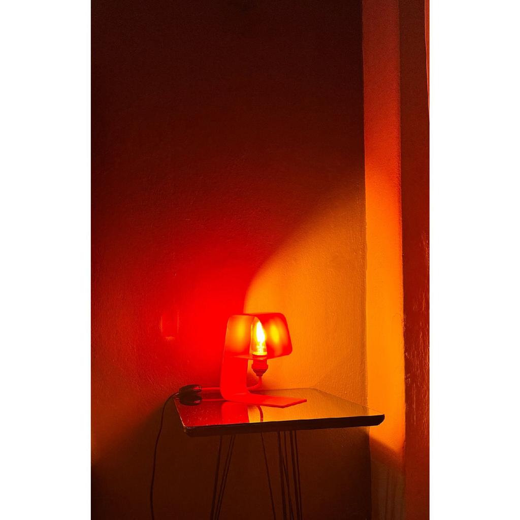 Modern Design Table Lamp (rustic Bulb Gift)