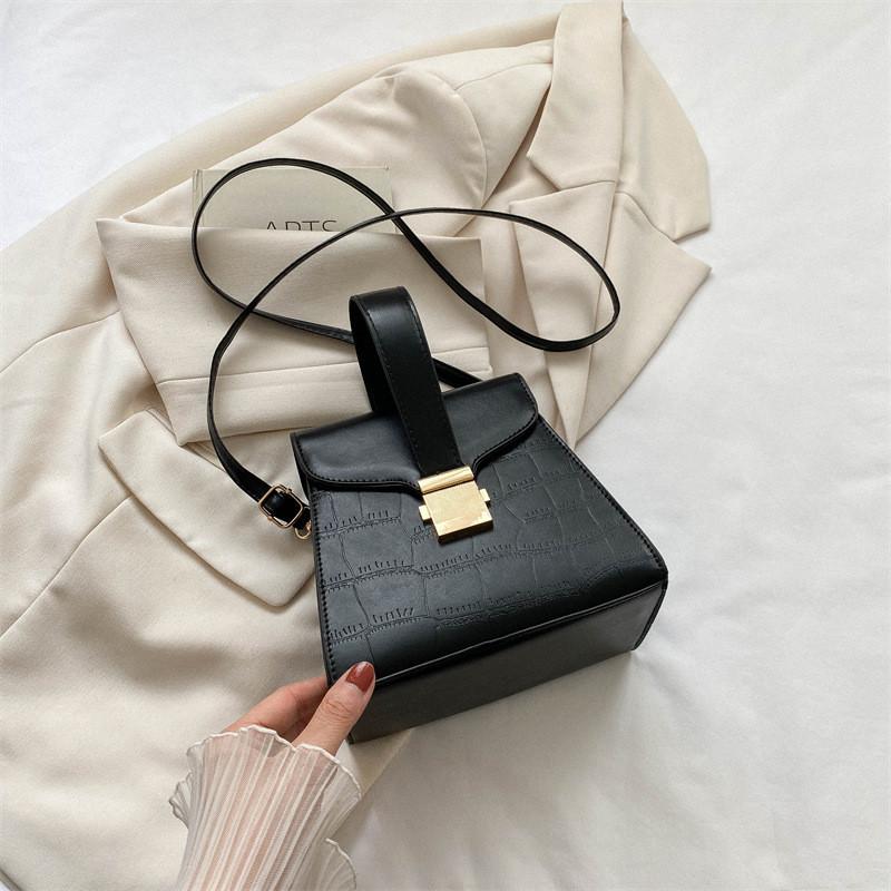 Chic And Practical Women s Handbag 2024 New Arrival Street Style Shoulder Bag чёрный
