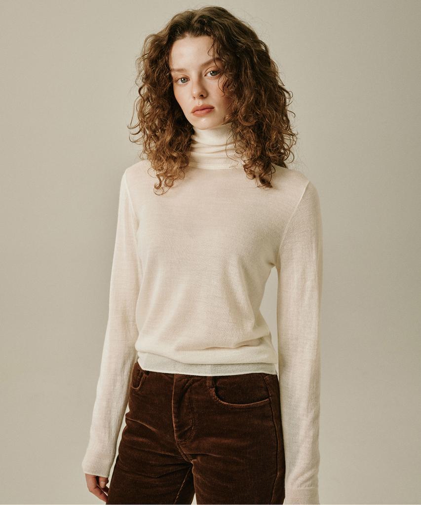 GREENBUTTER Wool Turtleneck Knit (Ivory)