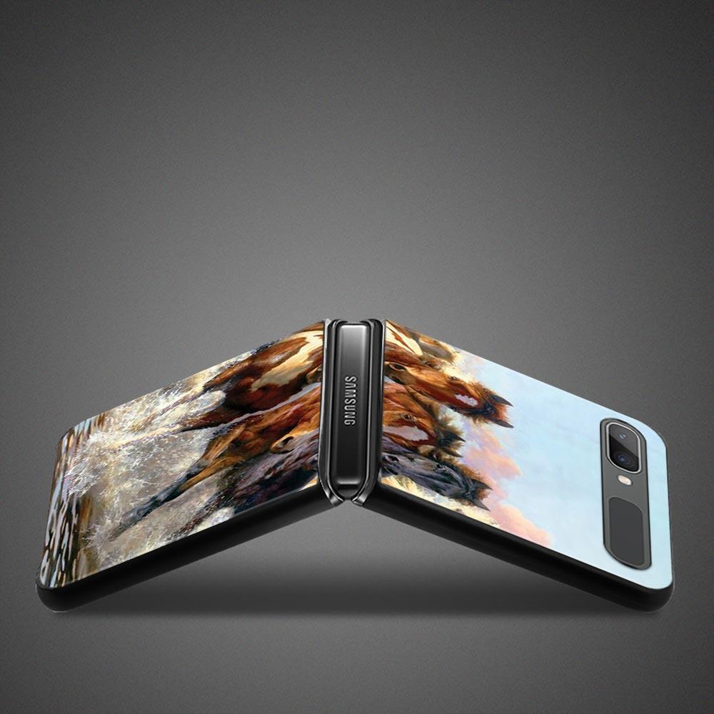 Phone Case For Samsung Galaxy Z Flip3 5g Back Pc Case For Samsung Z Flip Capa Black Shell Hard Fundas Running Horses