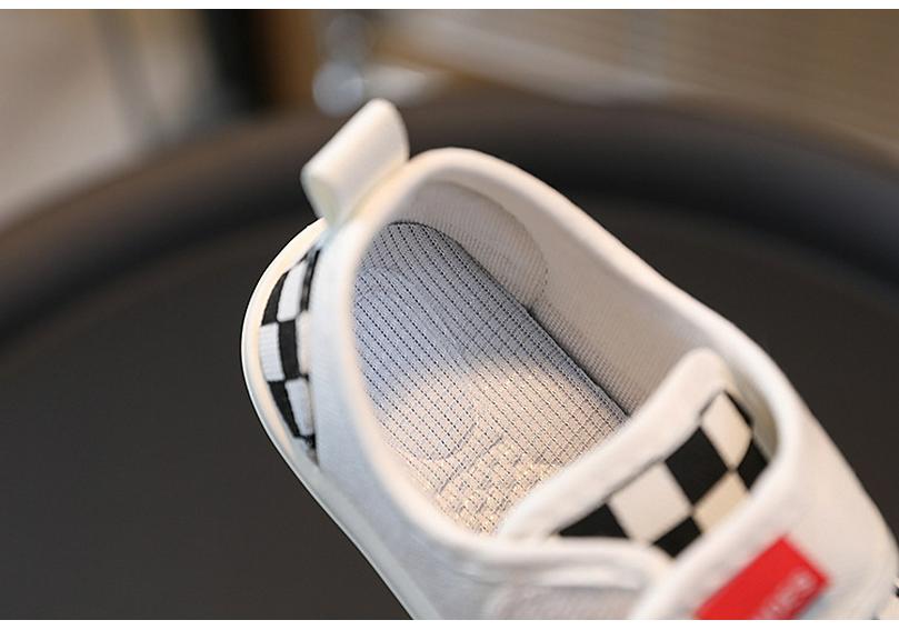 2025 Spring/Autumn Plaid Canvas Shoes for Kids: Boys, Girls & Baby Indoor Kindergarten Footwear