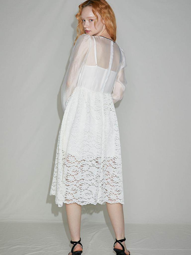 SORRY, TOO MUCH LOVE Pintuck Lace Oganza Dress_White