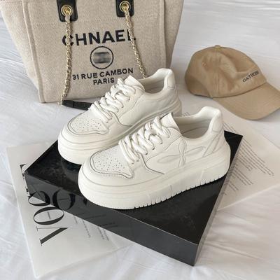 Luji Leather Little White Shoes Women's Spring 2024 New Internet Celebrity Casual Versatile Platform Cross Flower Breadboard Shoes