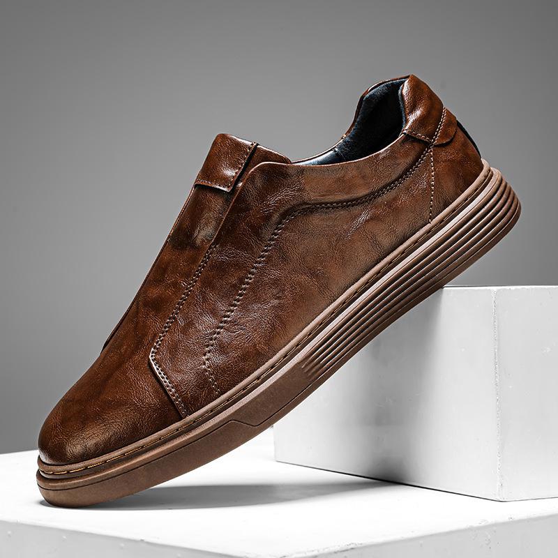 Men's Casual Slip-on Leather Loafers - British Style, Elastic Band, Versatile Youthful Design, White.