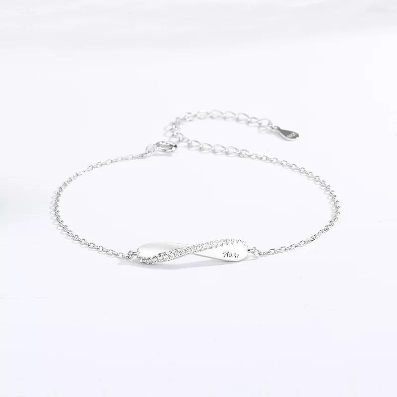 

Браслет Мёбиуса для пары Корейская версия Модный парный мужской и женский браслет-цепочка с бриллиантами