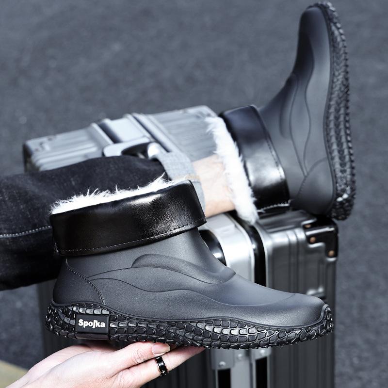 New men's rain boots, anti-slip rain boots, short rain boots, fashionable Korean version of Internet celebrity casual slip-on, foot slippers