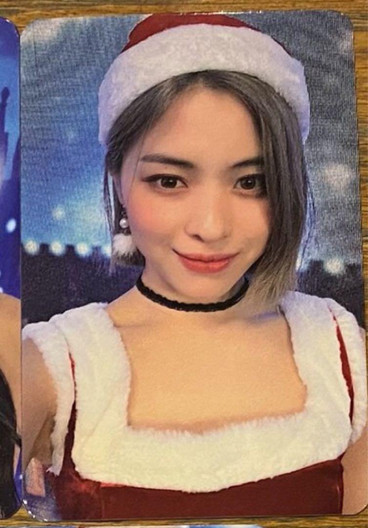 

[USED] ITZY Ryujin Christmas Limited Edition Trading Card