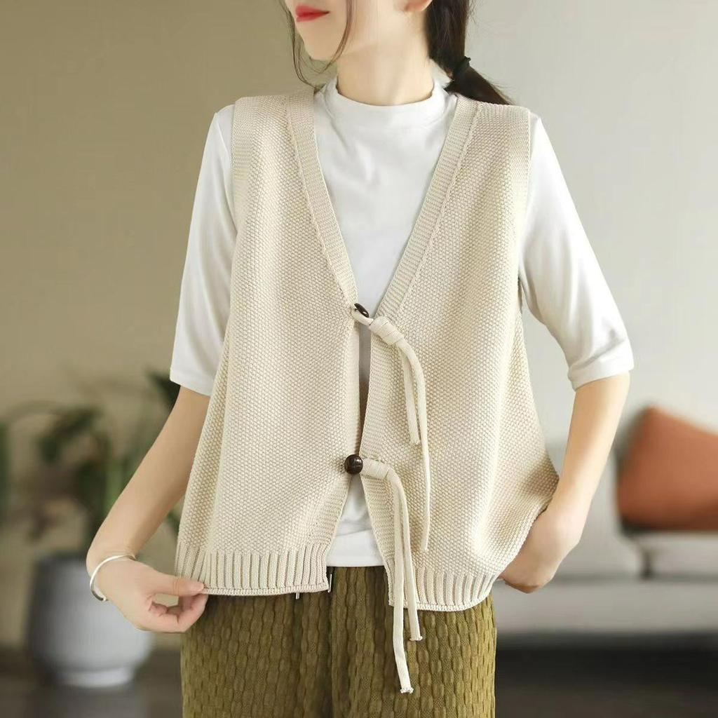Large Size Retro Literary Cotton Knit Vest Vest Women's Spring and Autumn Loose Sweater Waistcoat Buckle Waistcoat Outer Wear